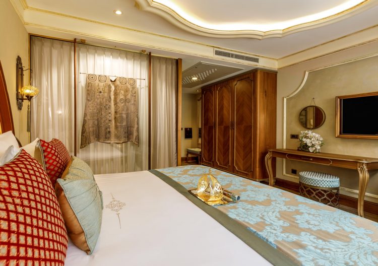 Luxury Room with Terrace